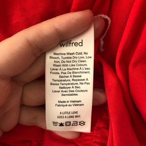 Wilfred | Aritzia Red Tank Top - Picture 3 of 5